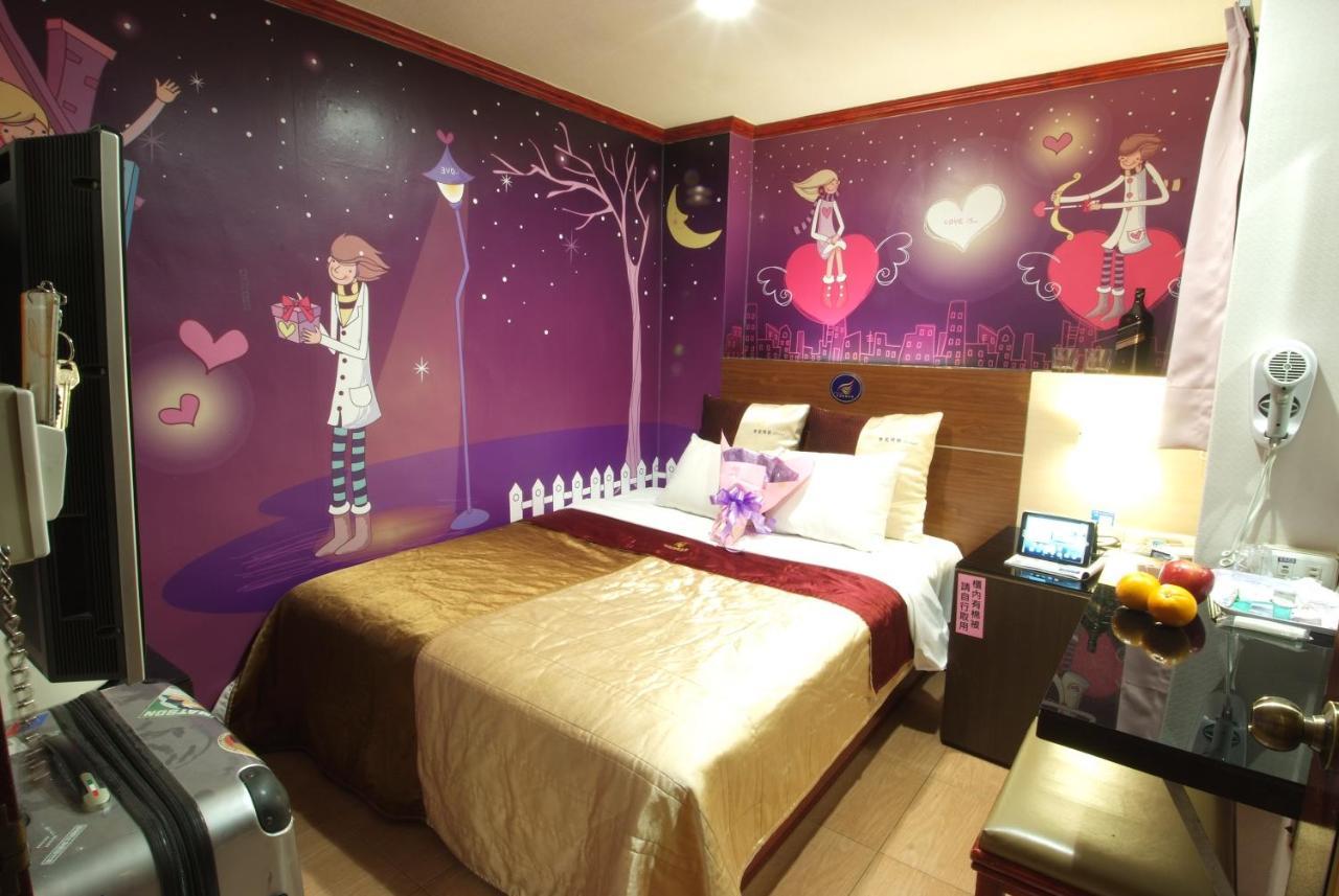 โรงแรมโกลเด้น สวอลโล่ ซินจู๋ ภายนอก รูปภาพ
